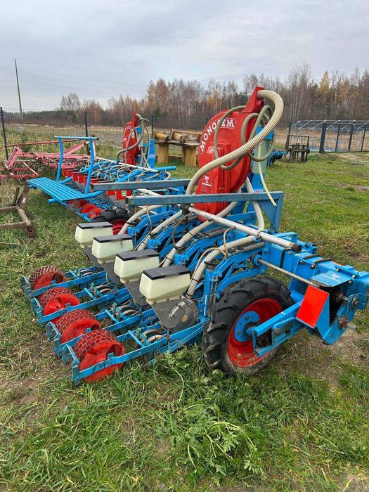 Овочева сівалка Monosem MS (4 секції на 8 рядків) стрічковий посів
