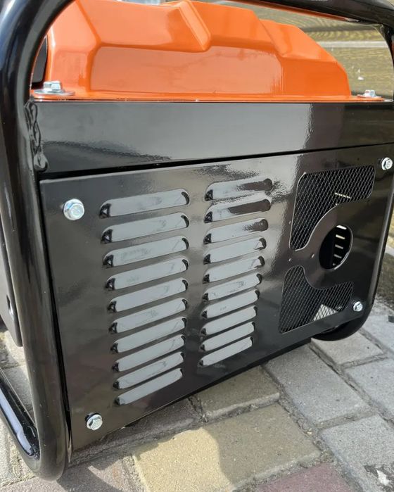 Продам генератор недорого