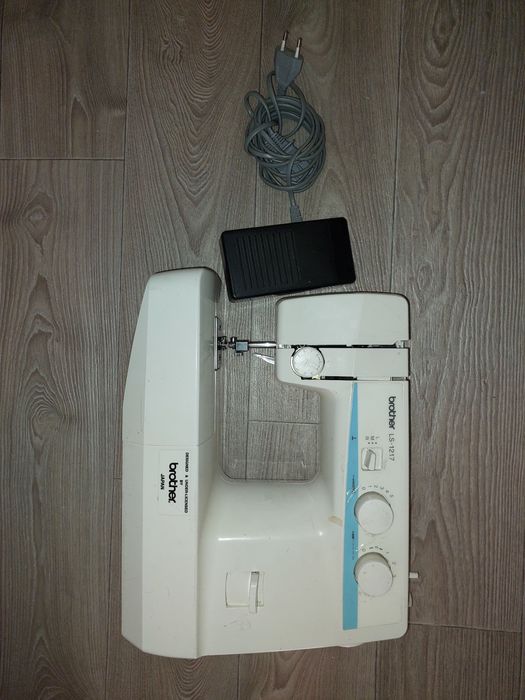 Швацька машина Бразер( brother)LS-1217