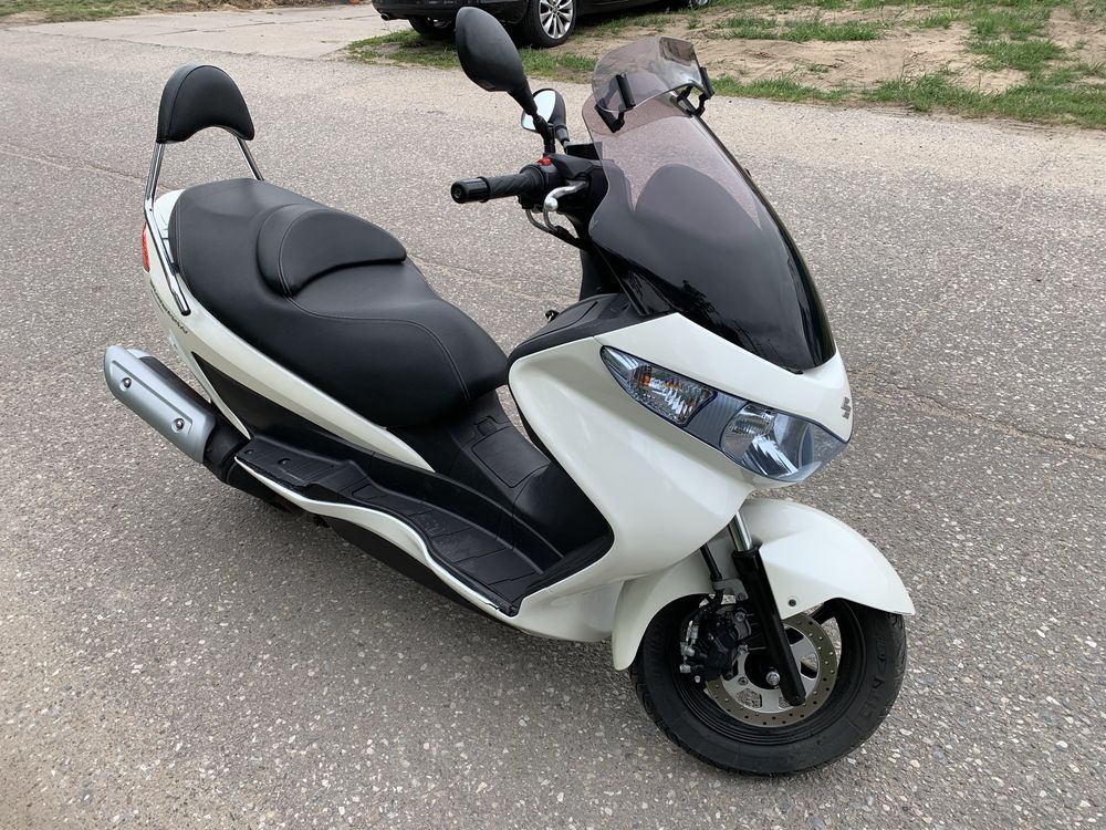 suzuki burgman 200 w Twojej okolicy? Sprawdź kategorię Skuter