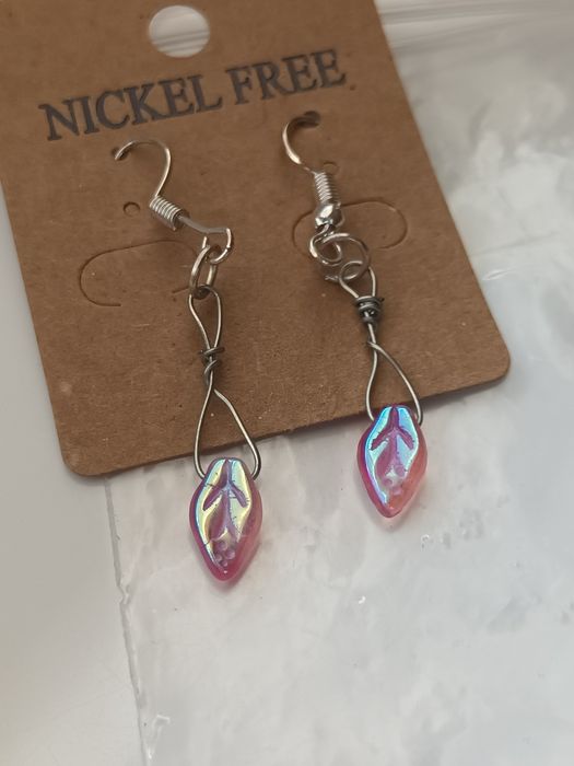 Nowe wiszące kolczyki handmade