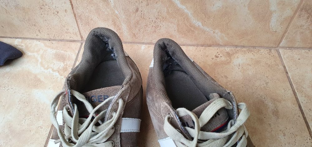TOMMY HILFIGER buty męskie rozmiar 41 wkładka 26cm używane jak na foto