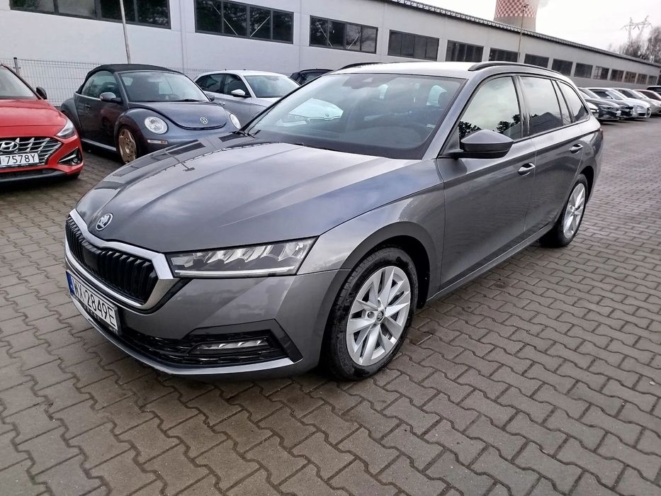 Skoda Octavia wersja Ambition, krajowy, bezwypadkowy, faktura vat 23%