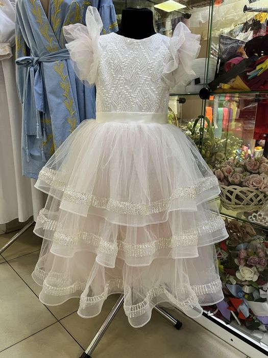 Дитячі святкові сукні