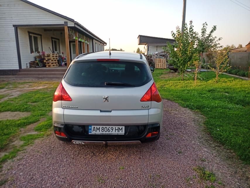 Продам Пежо 3008