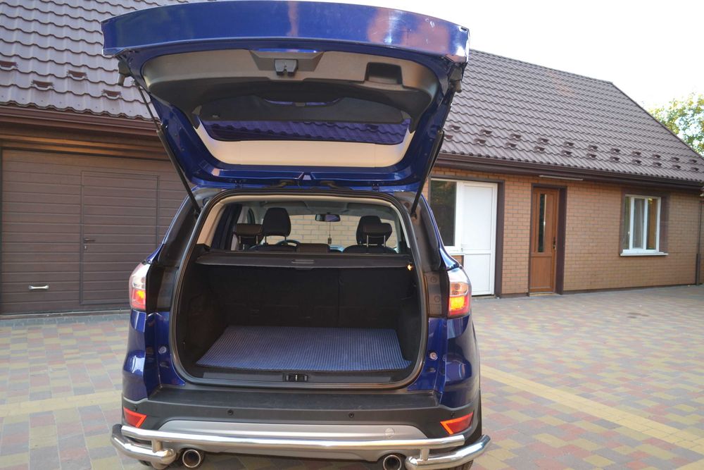 Продам Ford Kuga
