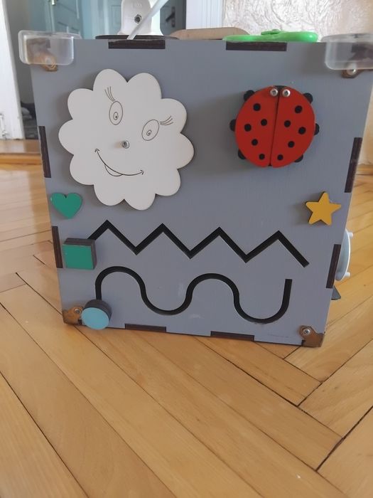 Бізікуб менший 24*24