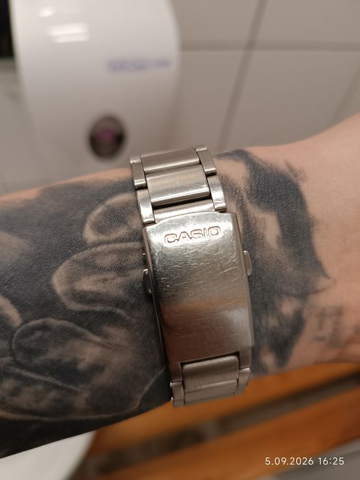 Zegarek Casio - okazyjna cena 100 pln