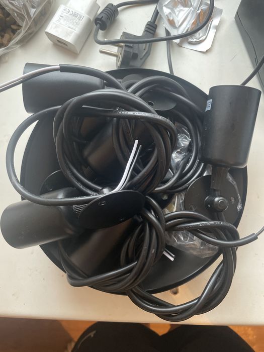 Стильна люстра на 5 лампочок