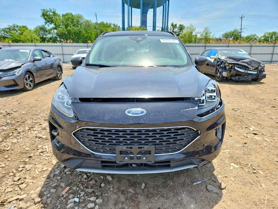 Ford Escape 2022 Titanium.