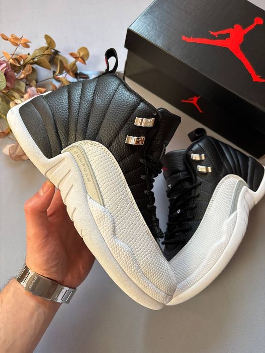 38-46 Air Jordan Retro 12 "PLAYOFFS 2022"