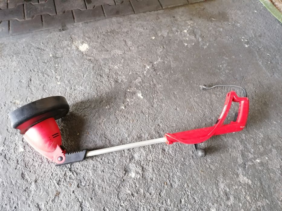 Podkaszarka elektryczna