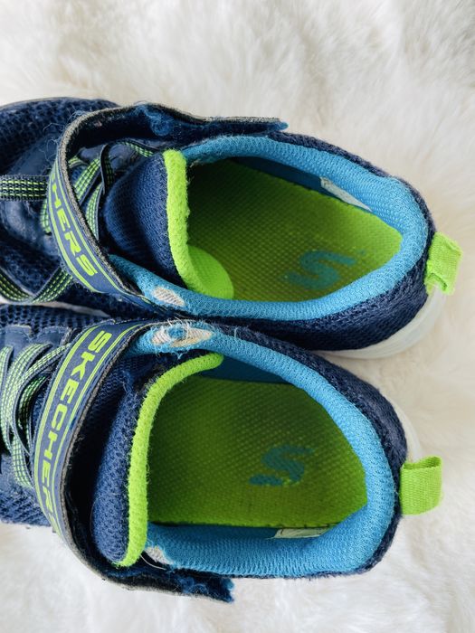 Речі для хлопчика 4-5 років / Взуття на хлопчика, 28 розмір, 18 см