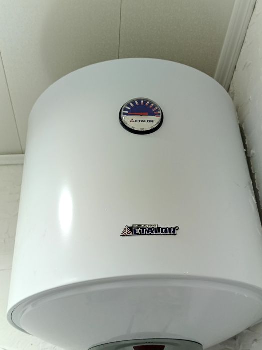 Бойлер на 50 л Etalon