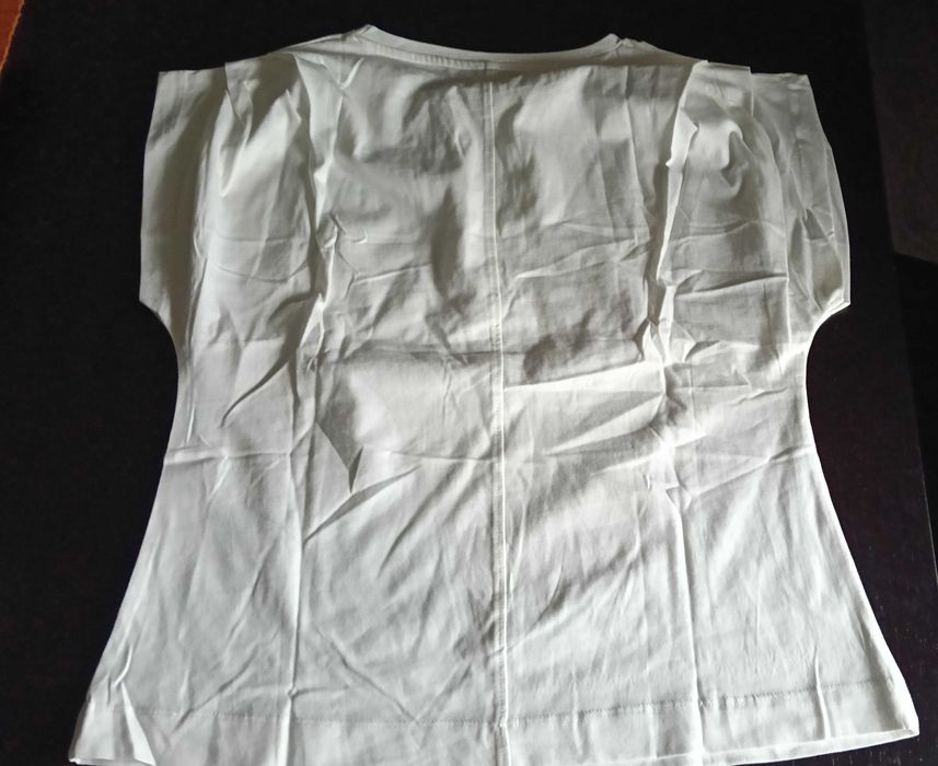Blusa Tiffosi nova com decote caído