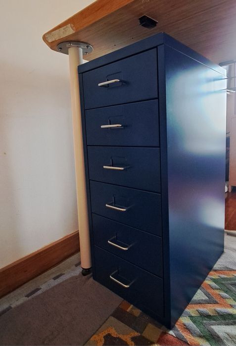 Secretária IKEA Anfallare + Cadeira IKEA Millberget + Bloco gavetas IKEA Helmer - Setup Completo