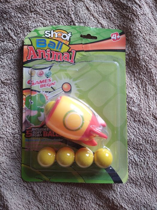 Shoot ball animal
