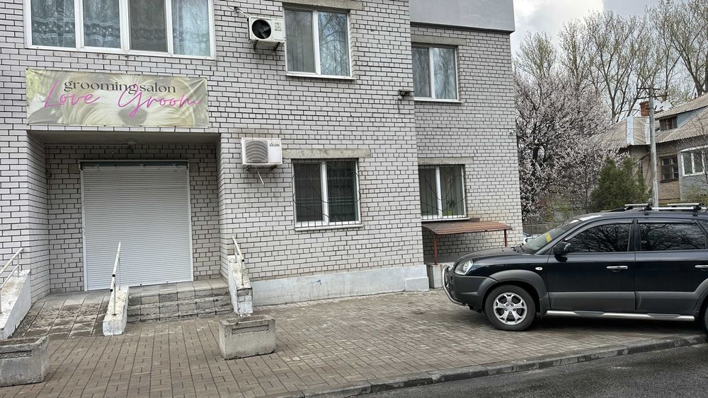 сдам офис помещение со своим входом 24/7 Кедрина Днепр