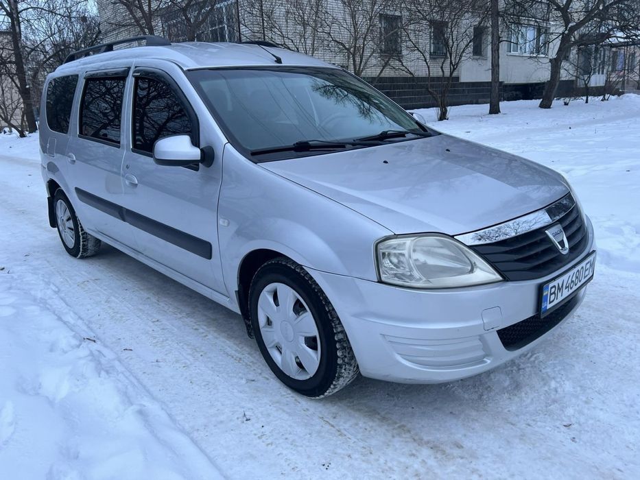 Продам  DACIA LOGAN 7 місьць