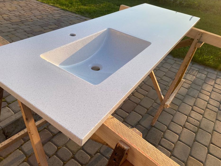 Мийка.Умивальник.Стільниця зі штучного каменю
