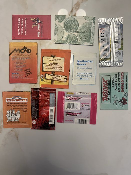 Carteiras com cromos antigas