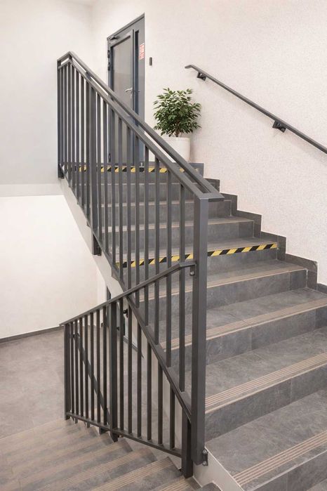 Balustrady ogrodzenia i konstrukcje - szybkie terminy - darmowa wycena