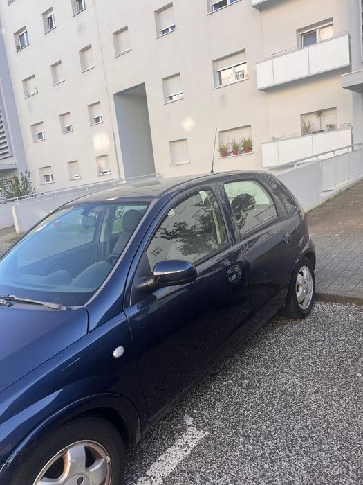 Opel corsa 1.0  ...