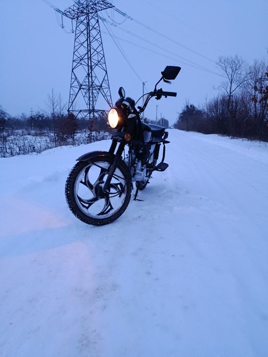 Продам мустанга мт 125
