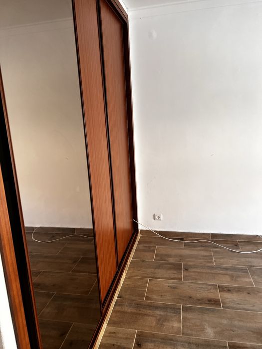 Aluga-se t4 vale milhaços