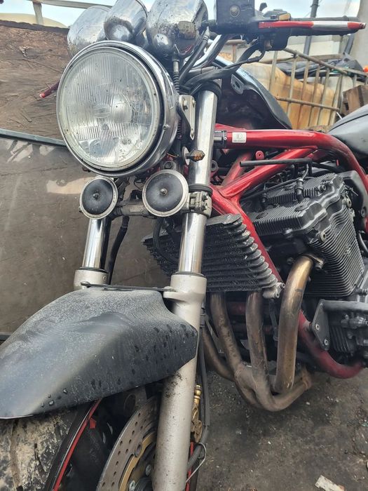 Części- Suzuki GSF 1200  Pojemność: 1157  Moc: 72kW  Rok: 1996  Benzyna