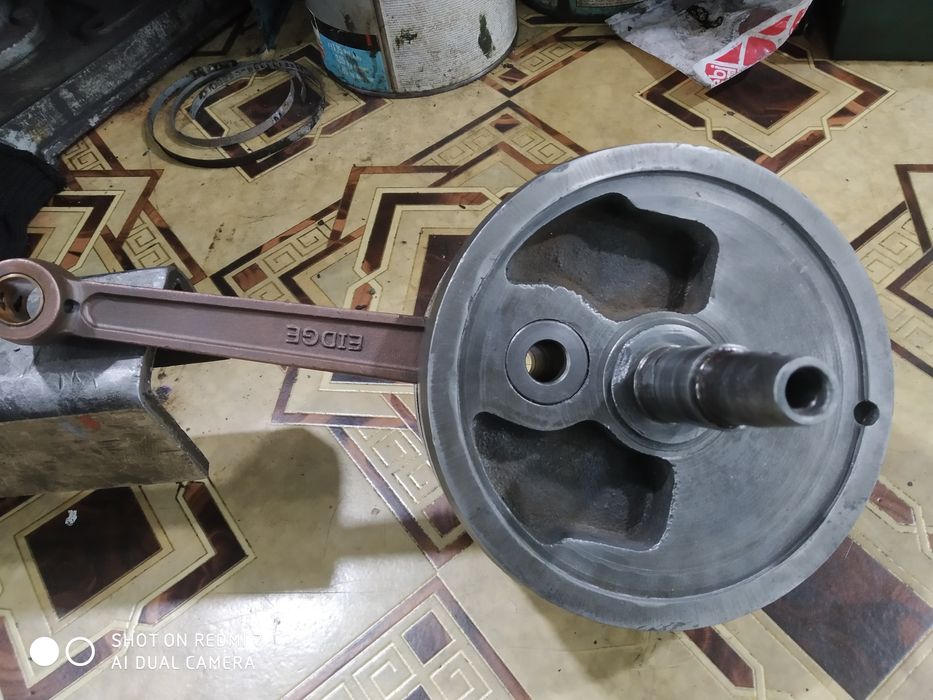 Колінвал до іж планети.