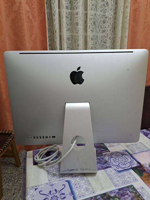 IMac  21.5  EMC 2428