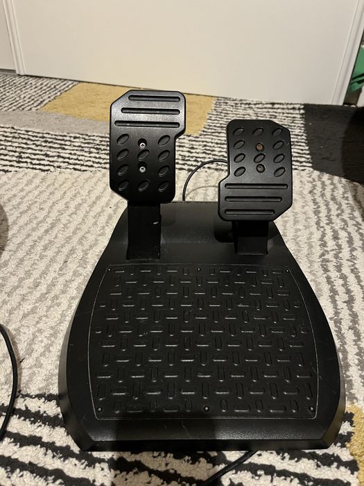 Kierownica THRUSTMASTER Ferrari 458 Spider do xbox