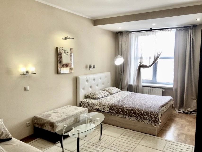 Посуточно квартира  ВИП-Гагарина центр прспект рядом с 5-й больницей