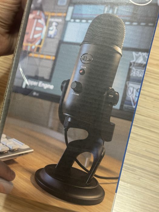 Микрофон Blue Microphones Yeti Blackout +usb