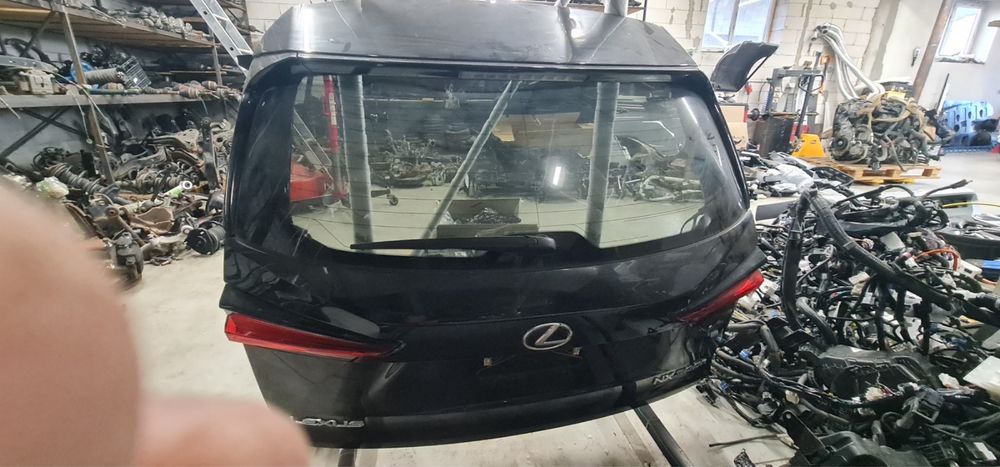 Lexus NX кришка багажника, задняя ляда, лексус крышка