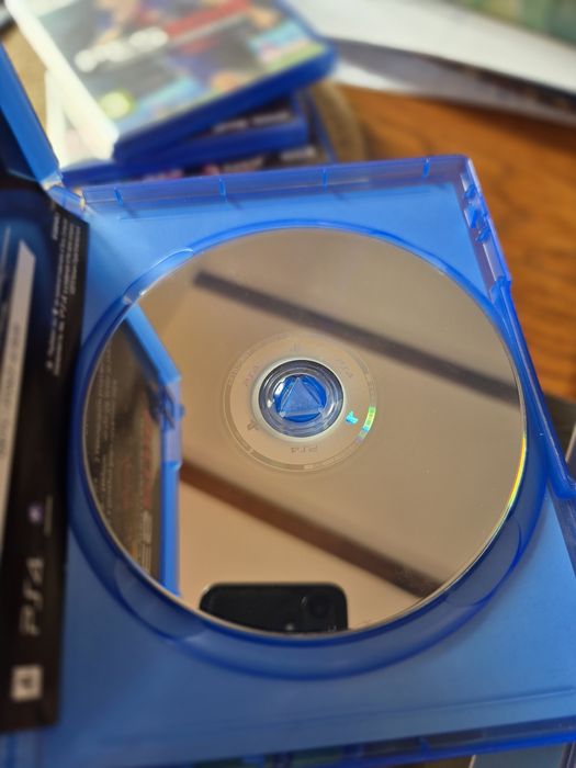 Gra Fifa 16 i PES 2016