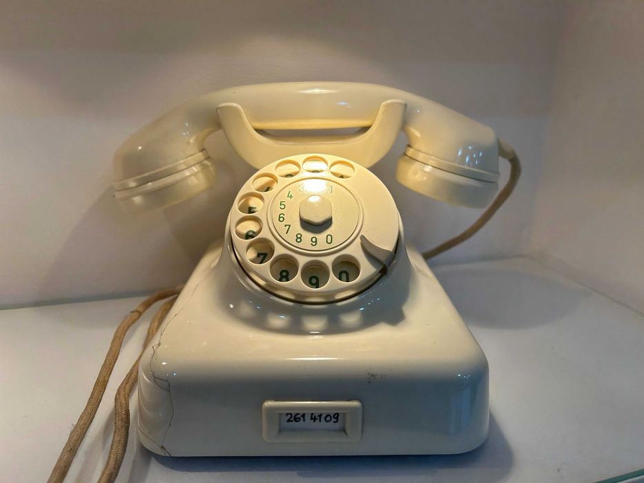 Piękny telefon retro