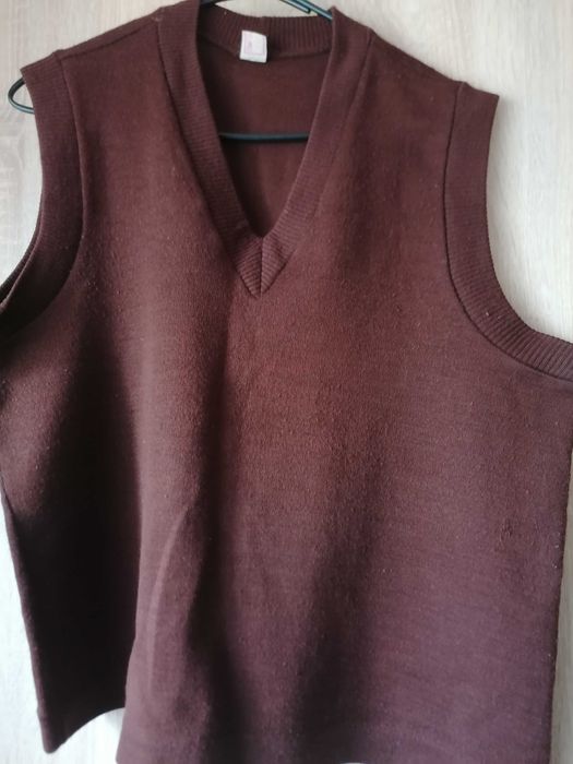 Kamizelka męska dzianinowa, brązowa.Rozmiar M