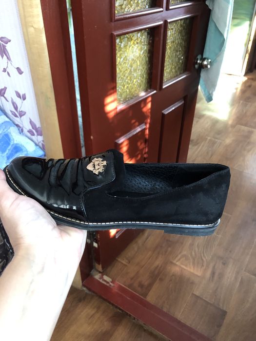 Шкіряні лофери стан нових жіночі