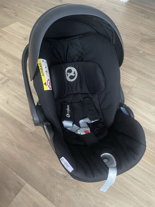 Cybex cloud q nosidełko