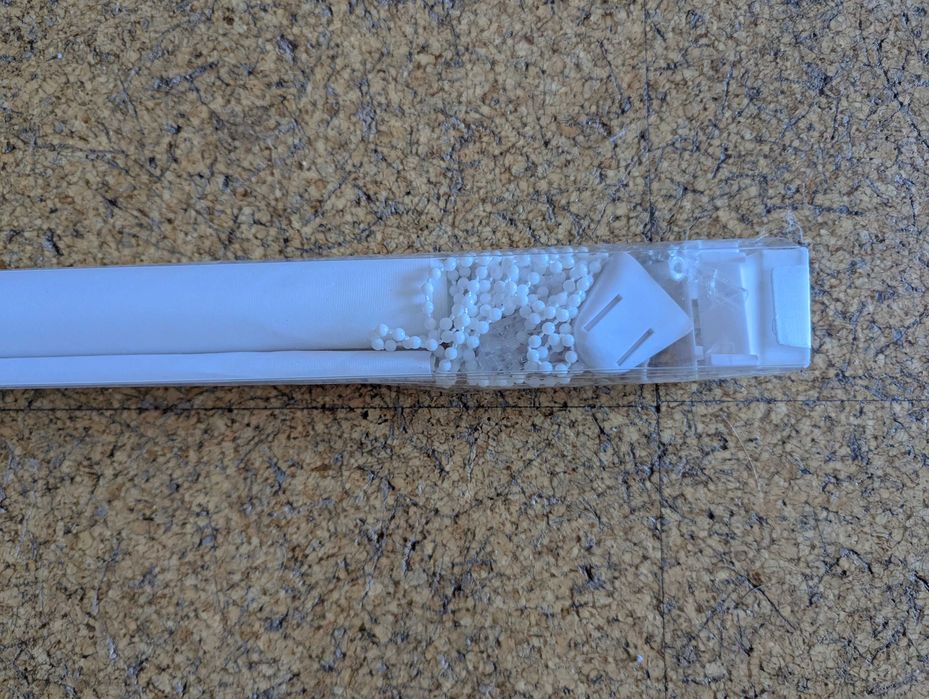 JYSK estore de correr branco 100x170 (NOVO)