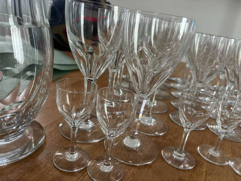 Serviço completo de cristal para 8 pessoas de Cristal Baccarat
