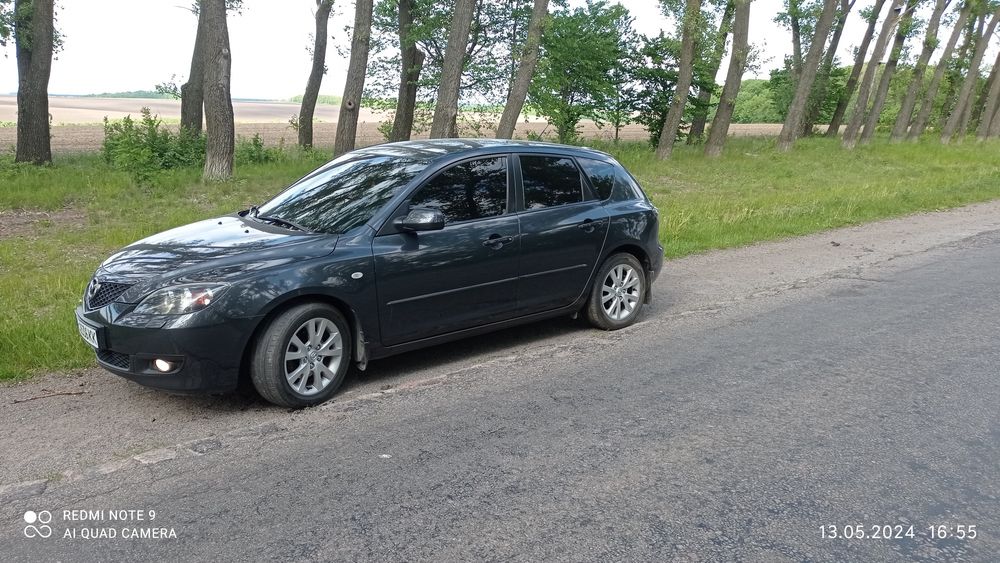 Продам автомобіль мазда 3