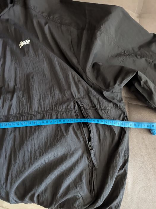 Куртка вітровка Pull Bear SWD