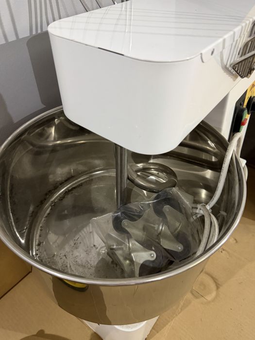 Тестомесилка ItPizza sk-20-2s