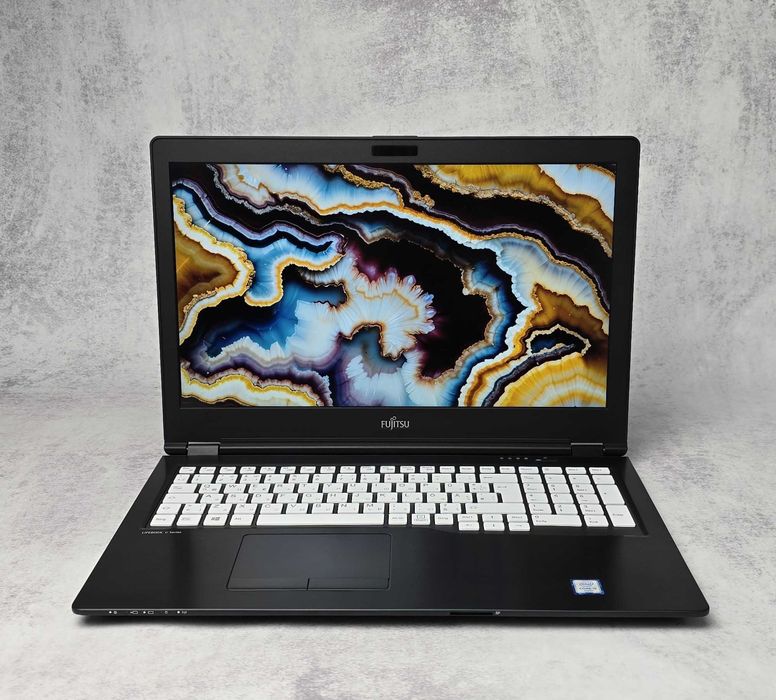Ноутбук 15.6 Fujitsu LifeBook e559 i5-8265U БЕЗ Оперативної пам'яті DDR4 БЕЗ SSD FullHD 1920x1080 IPS (є кількість) клас В + Гарантія 12 місяців