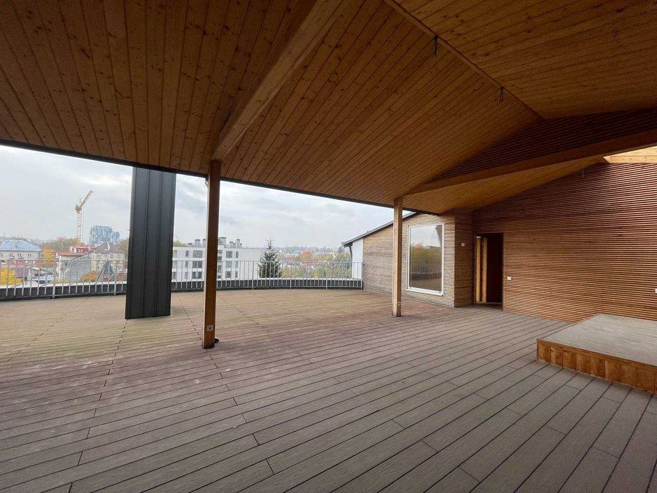 Продаж елітної 2 кім. квартири з ремонтом вул. Червона