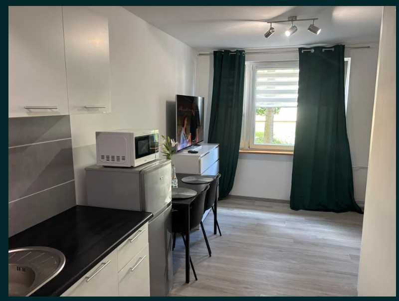 Wysoki parter | 19 m² + piwnica 6 m² | Świetna lokalizacja | Gałczyńskiego  | Po remoncie