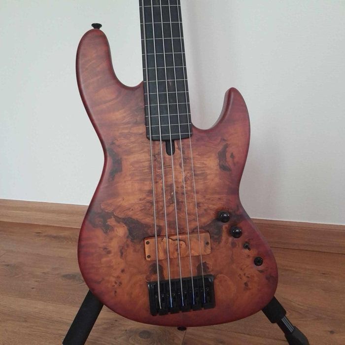Gitara basowa Maruszczyk